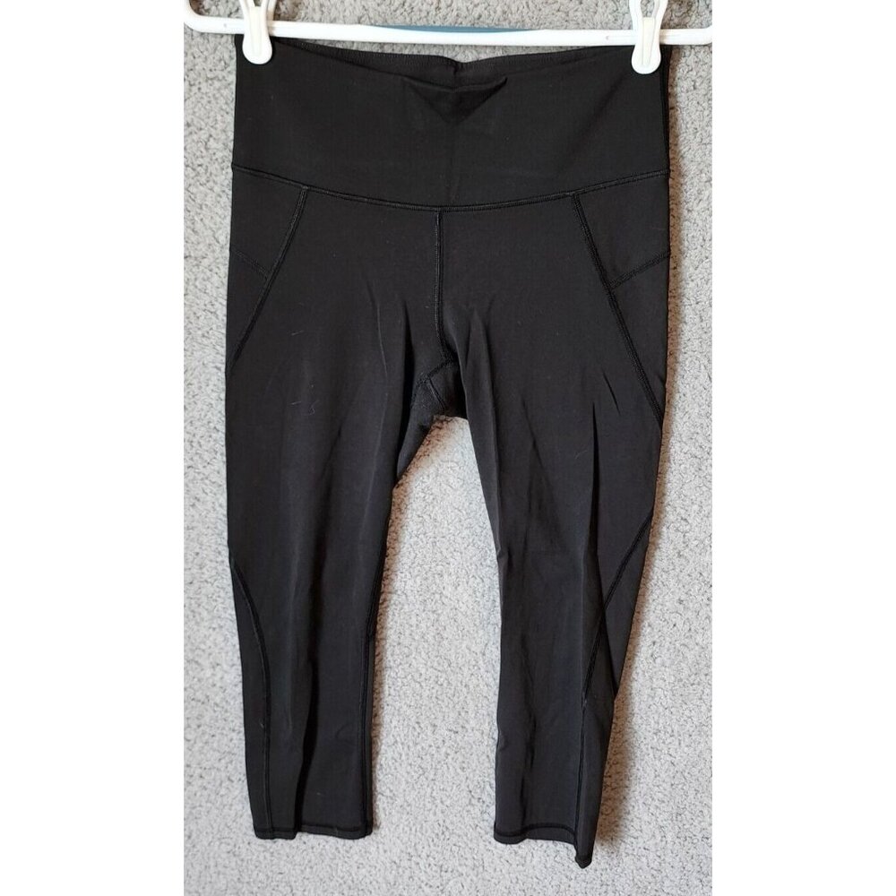 ATHLETA Women's Stealth Capri Tight Leggings Cropped Athleisure Athletic Black S